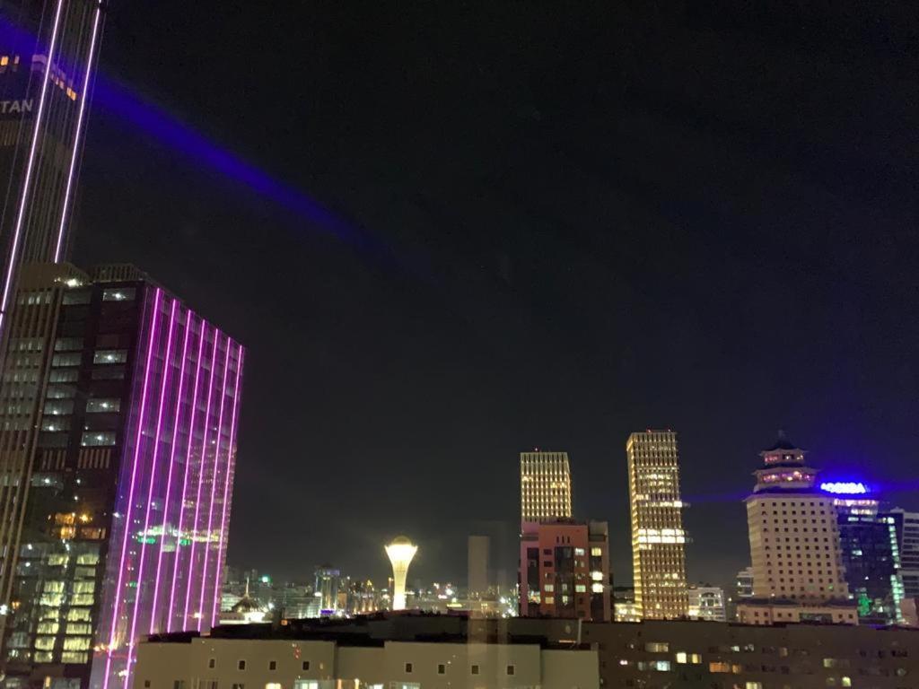 Квартира С Видом На Abu Dhabi Plaza Asztana Kültér fotó